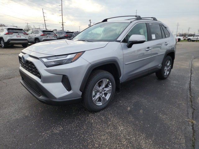 2024 Toyota RAV4 Hybrid XLE