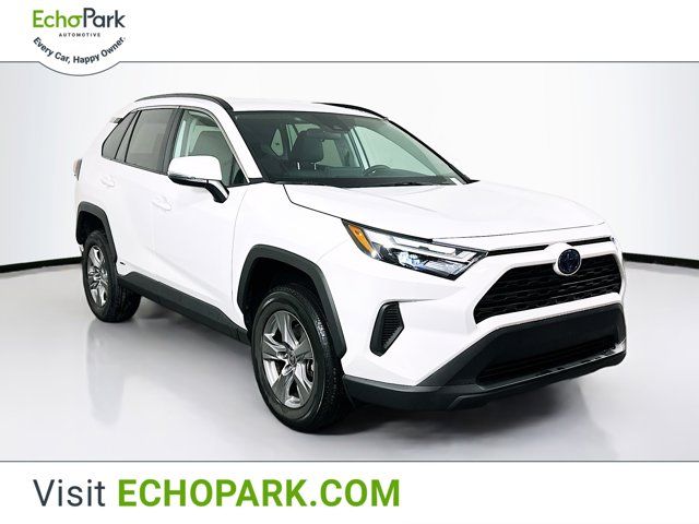 2024 Toyota RAV4 Hybrid XLE