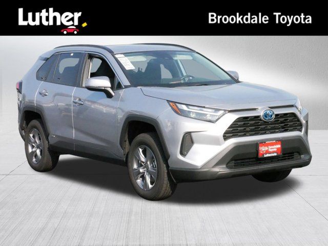 2024 Toyota RAV4 Hybrid XLE