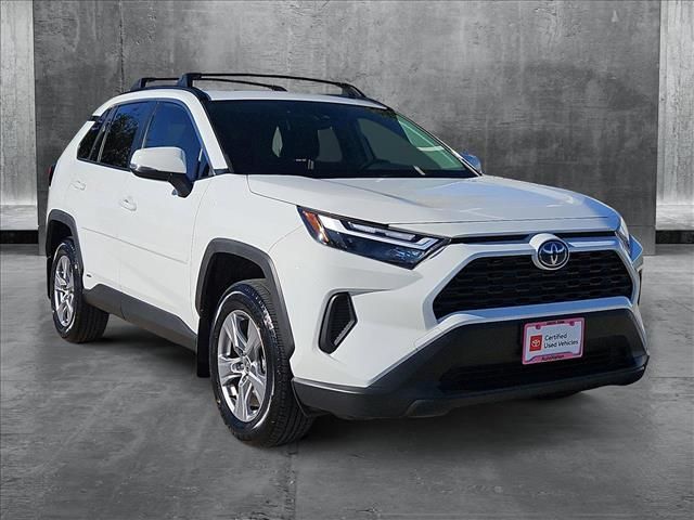 2024 Toyota RAV4 Hybrid XLE