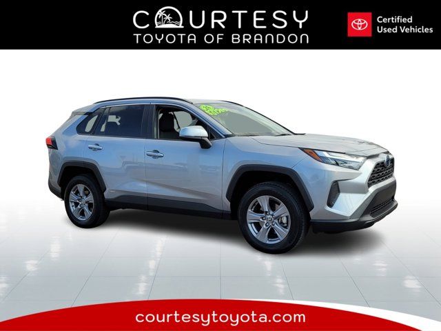 2024 Toyota RAV4 Hybrid XLE