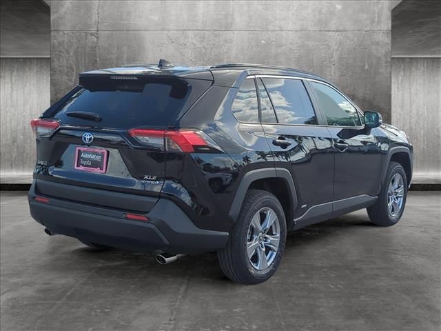 2024 Toyota RAV4 Hybrid XLE