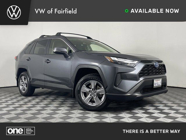 2024 Toyota RAV4 Hybrid XLE