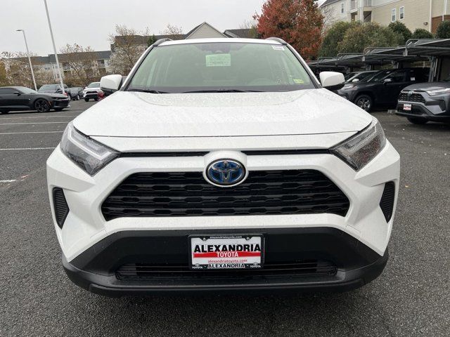 2024 Toyota RAV4 Hybrid XLE