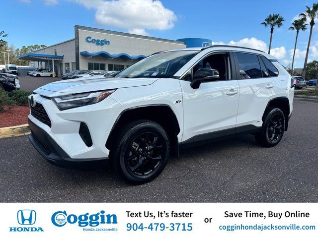 2024 Toyota RAV4 Hybrid XLE