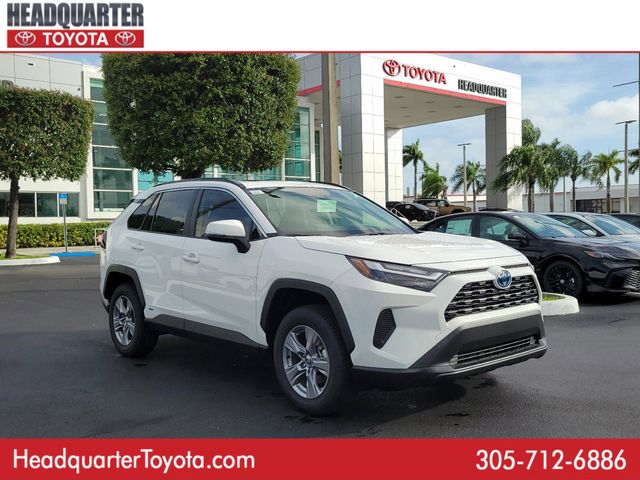 2024 Toyota RAV4 Hybrid XLE