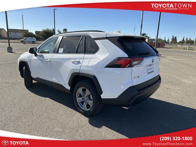 2024 Toyota RAV4 Hybrid XLE