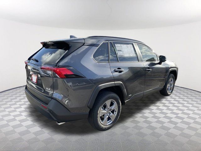 2024 Toyota RAV4 Hybrid XLE