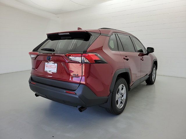 2024 Toyota RAV4 Hybrid XLE