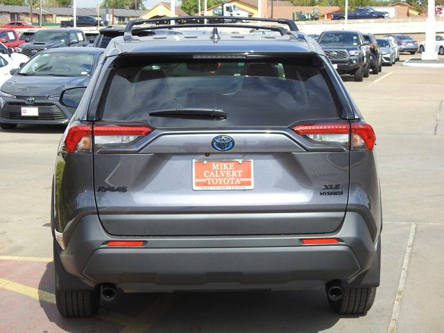 2024 Toyota RAV4 Hybrid XLE