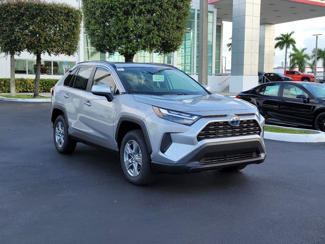 2024 Toyota RAV4 Hybrid XLE