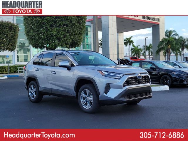 2024 Toyota RAV4 Hybrid XLE