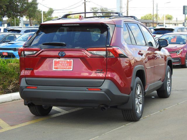 2024 Toyota RAV4 Hybrid XLE