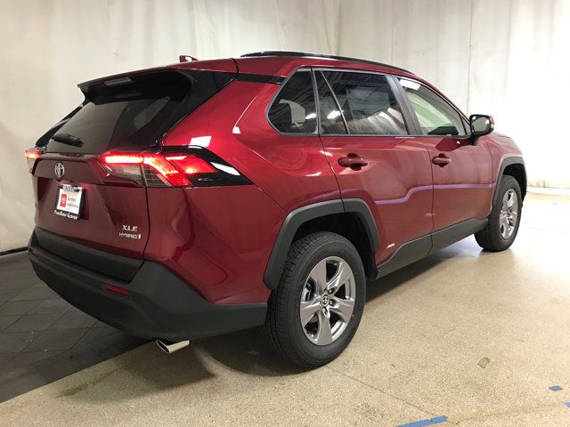 2024 Toyota RAV4 Hybrid XLE