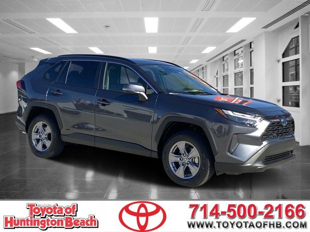 2024 Toyota RAV4 Hybrid XLE