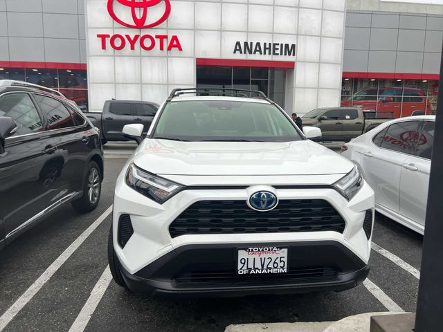 2024 Toyota RAV4 Hybrid XLE