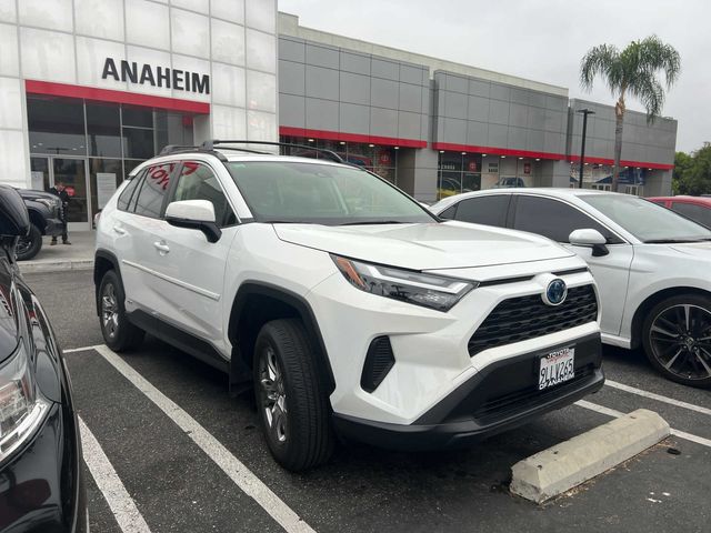 2024 Toyota RAV4 Hybrid XLE