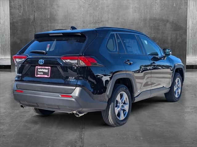 2024 Toyota RAV4 Hybrid XLE