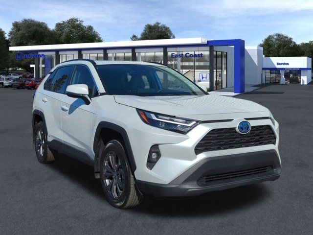 2024 Toyota RAV4 Hybrid XLE Premium