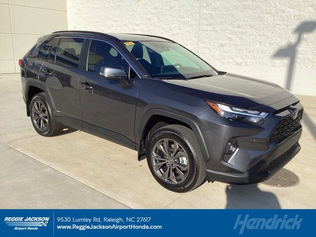 2024 Toyota RAV4 Hybrid XLE Premium