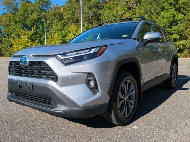 2024 Toyota RAV4 Hybrid XLE Premium