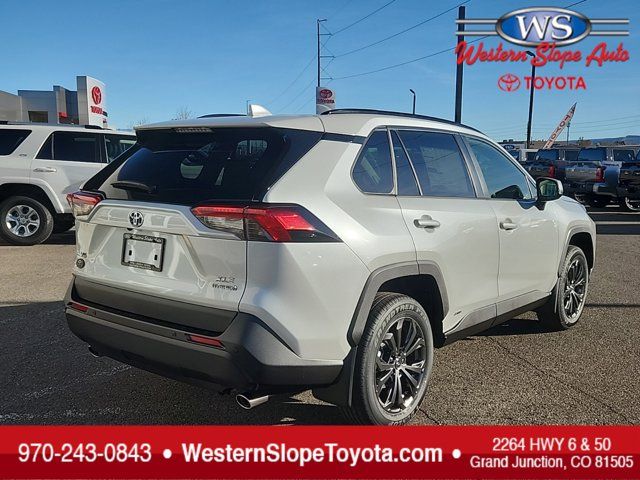 2024 Toyota RAV4 Hybrid XLE Premium