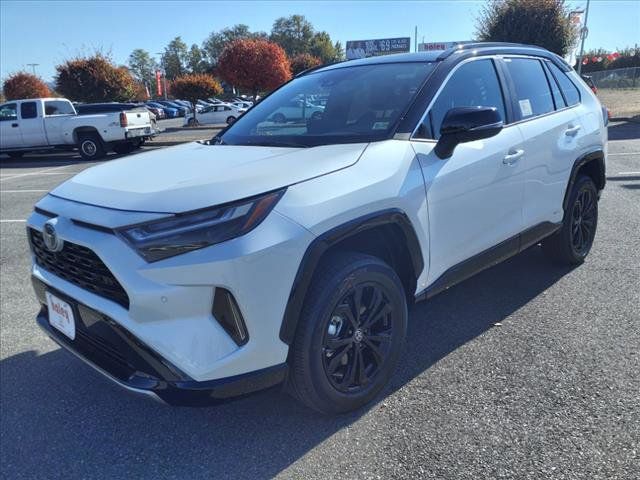 2024 Toyota RAV4 Hybrid XSE