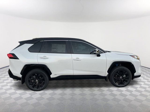 2024 Toyota RAV4 Hybrid XSE