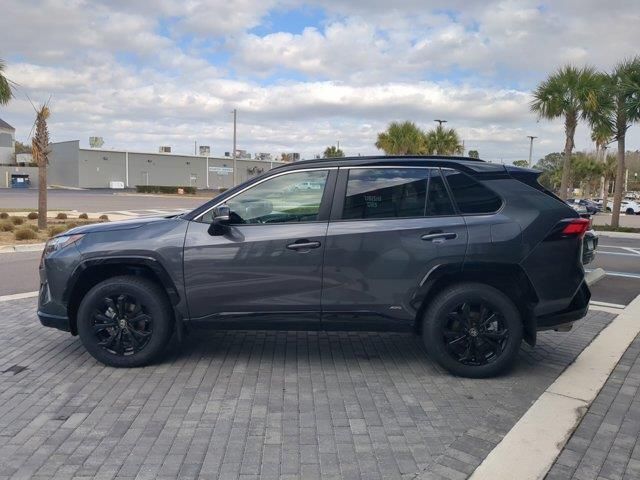 2024 Toyota RAV4 Hybrid XSE