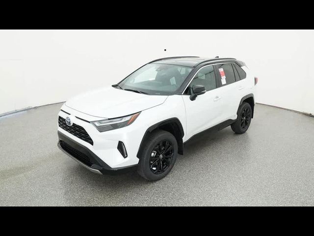 2024 Toyota RAV4 Hybrid XSE