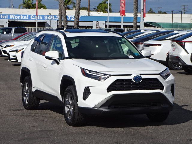 2024 Toyota RAV4 Hybrid XLE