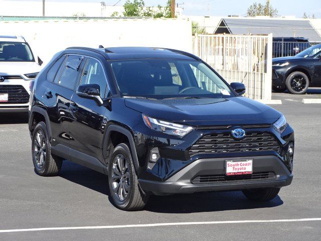 2024 Toyota RAV4 Hybrid XLE Premium