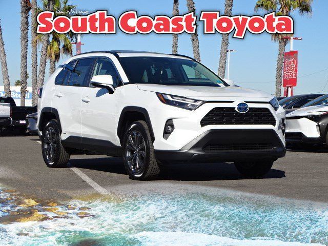 2024 Toyota RAV4 Hybrid XLE Premium