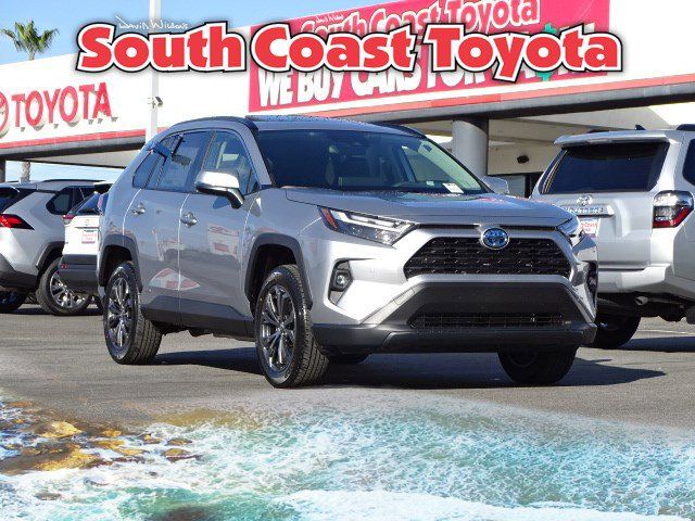 2024 Toyota RAV4 Hybrid XLE Premium