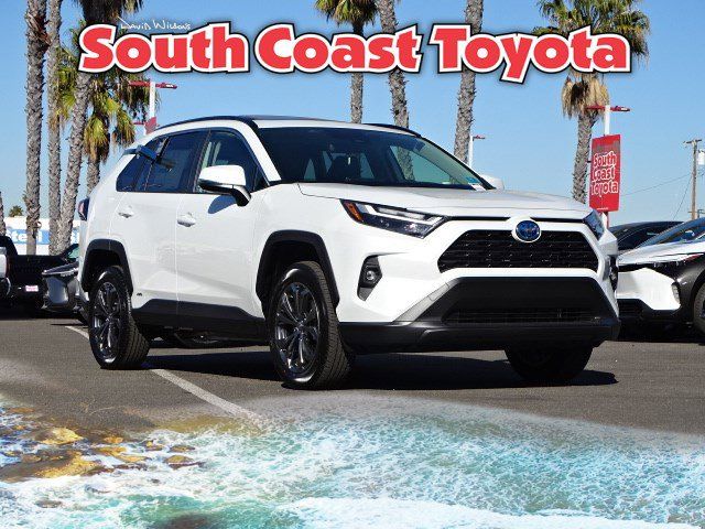 2024 Toyota RAV4 Hybrid XLE Premium