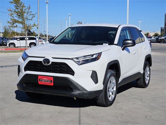 2024 Toyota RAV4 LE