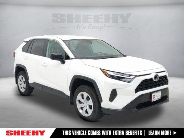 2024 Toyota RAV4 LE