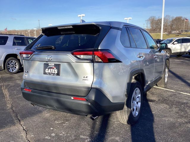 2024 Toyota RAV4 LE