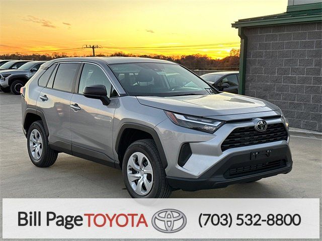 2024 Toyota RAV4 LE