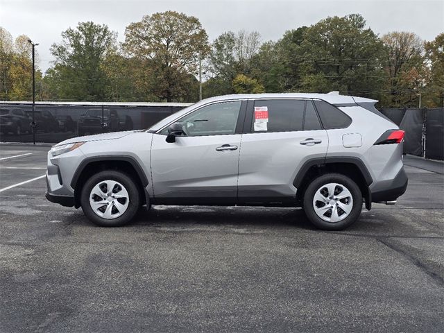 2024 Toyota RAV4 LE