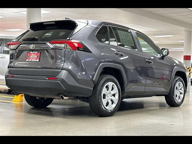 2024 Toyota RAV4 LE