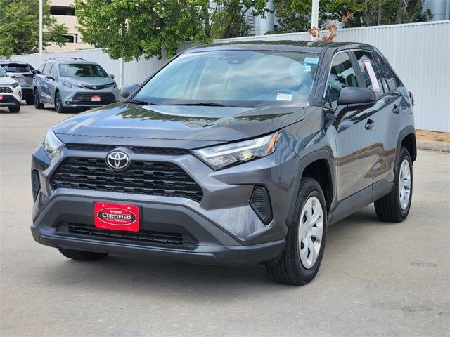 2024 Toyota RAV4 LE