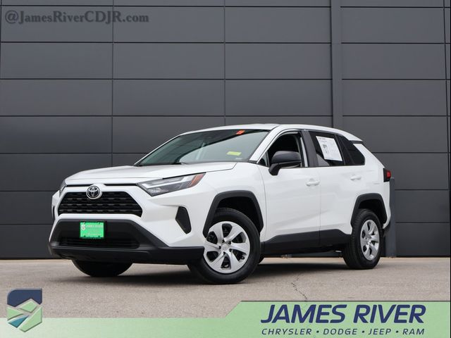 2024 Toyota RAV4 LE