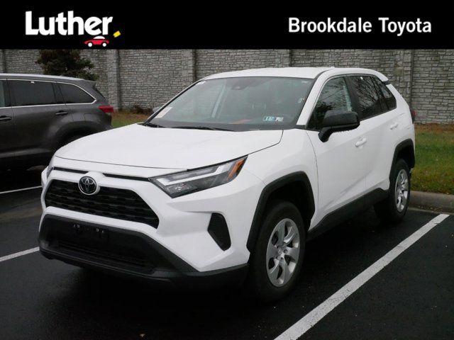 2024 Toyota RAV4 LE