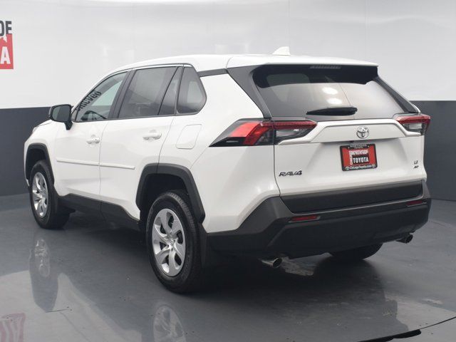 2024 Toyota RAV4 LE