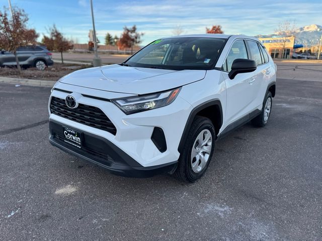 2024 Toyota RAV4 LE