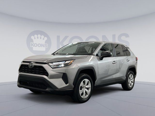 2024 Toyota RAV4 LE