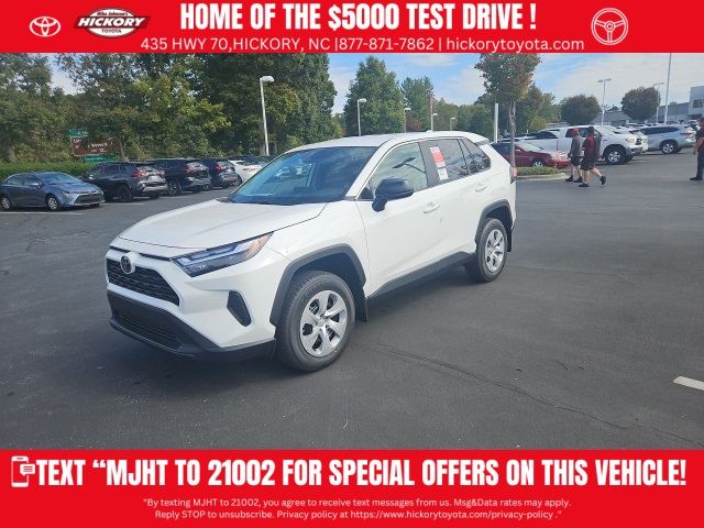 2024 Toyota RAV4 LE