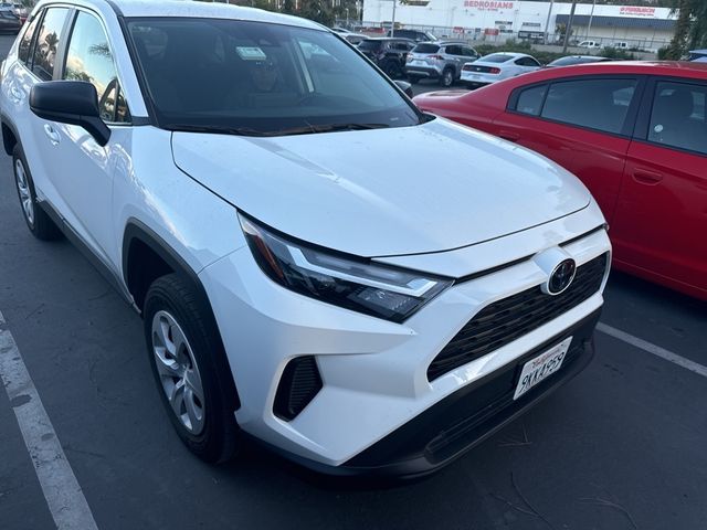 2024 Toyota RAV4 LE