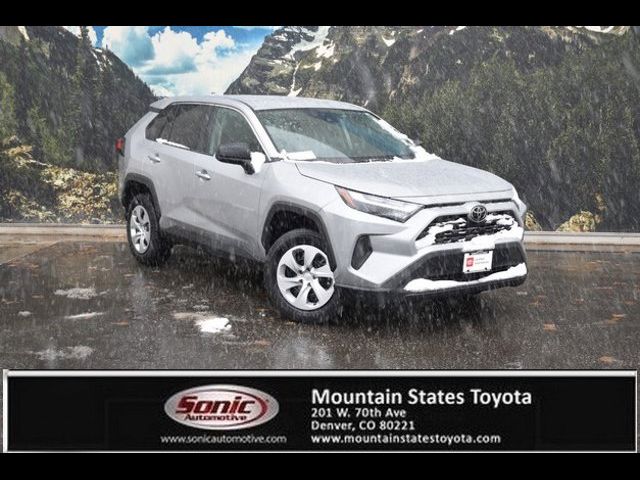 2024 Toyota RAV4 LE